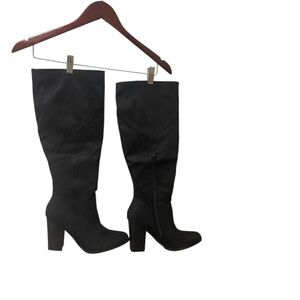 Elegant Black Knee-High Boots